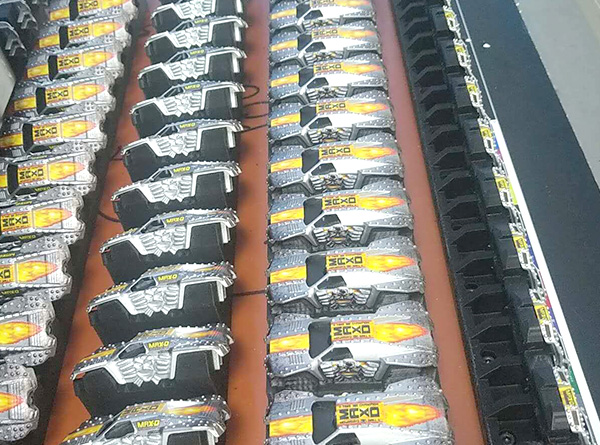 盛煌科UV平板打印機(jī) 盛煌科UV平板打印機(jī)